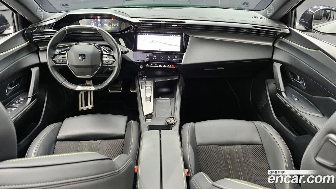 Peugeot 308 2022 из KR, фото 3
