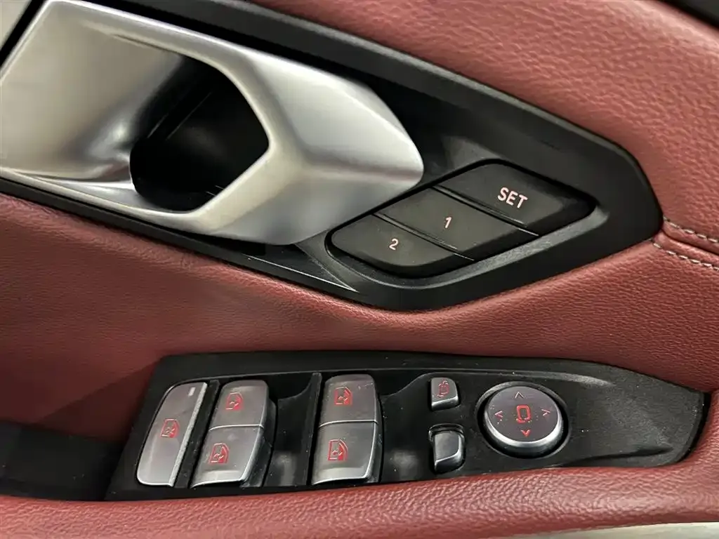 BMW 3 Series 2023 из CN, фото 7