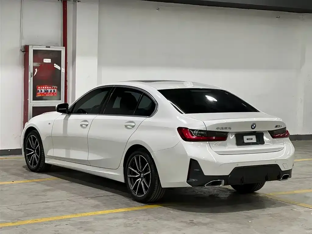 BMW 3 Series 2023 из CN, фото 5