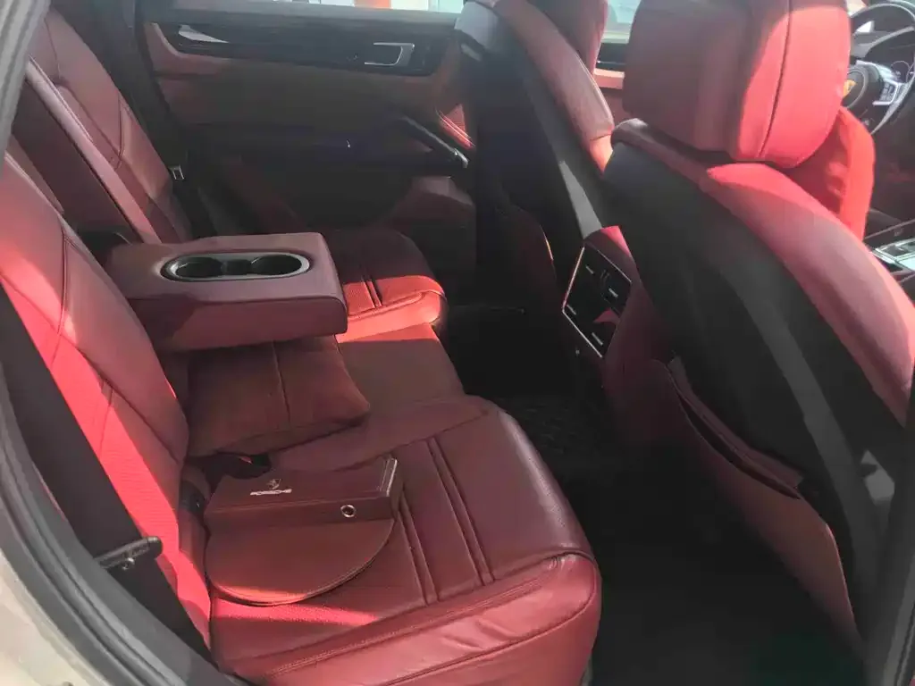 Porsche Cayenne 2022 из CN, фото 3