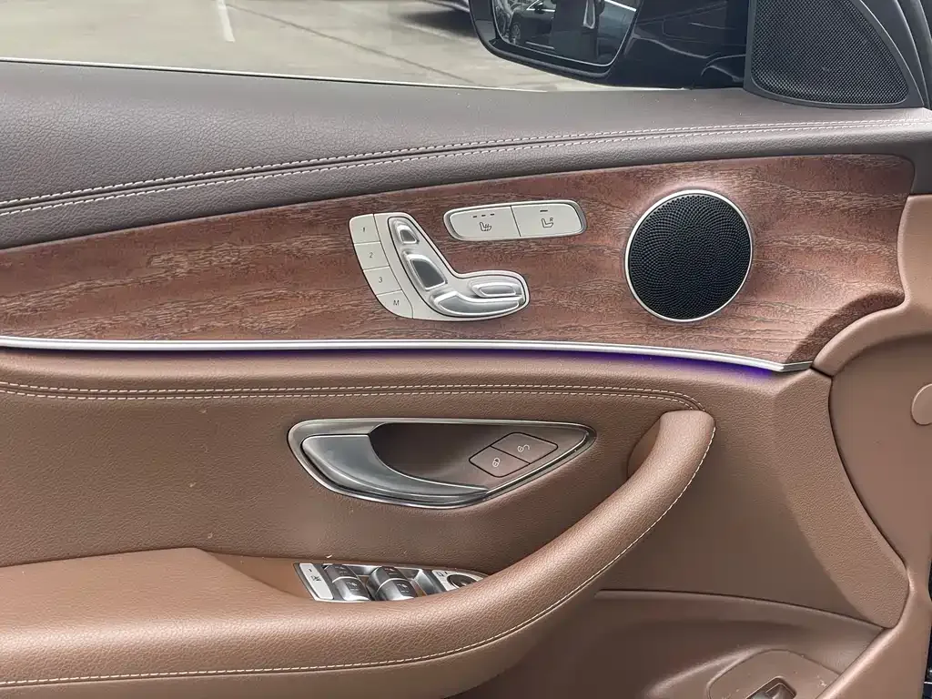 Mercedes-Benz E-Class 2023 из CN, фото 9