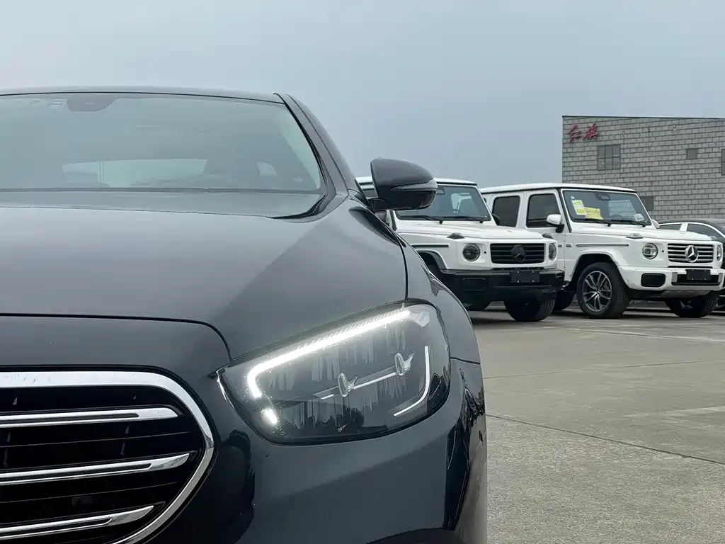 Mercedes-Benz E-Class 2023 из CN, фото 8