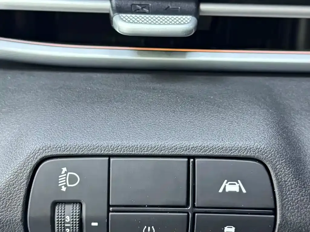 Hyundai Elantra 2022 из CN, фото 9