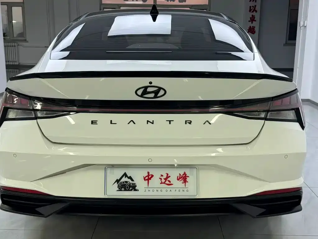 Hyundai Elantra 2022 из CN, фото 7