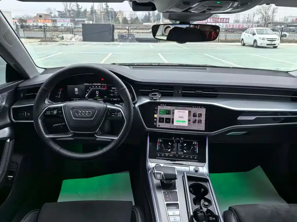 Audi A7L 2024 из CN, фото 7