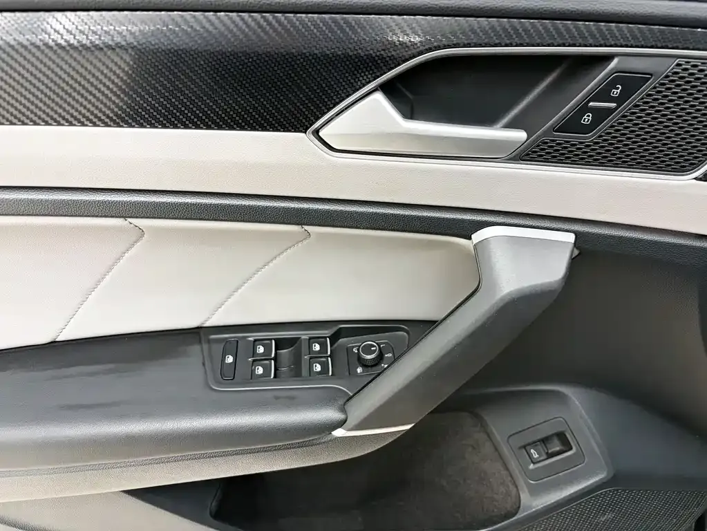 Volkswagen Tayron 2023 из CN, фото 6
