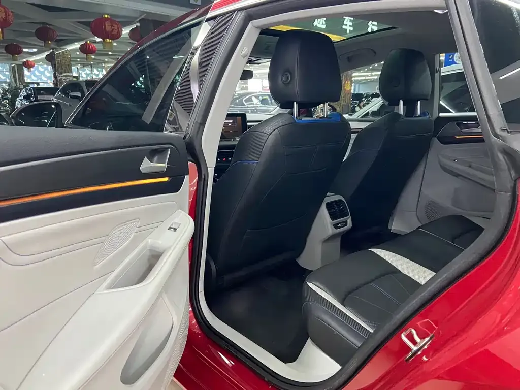 Volkswagen Lamando 2022 из CN, фото 3