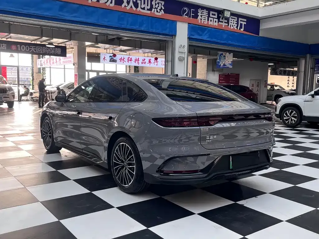 BYD Han 2025 из CN, фото 5