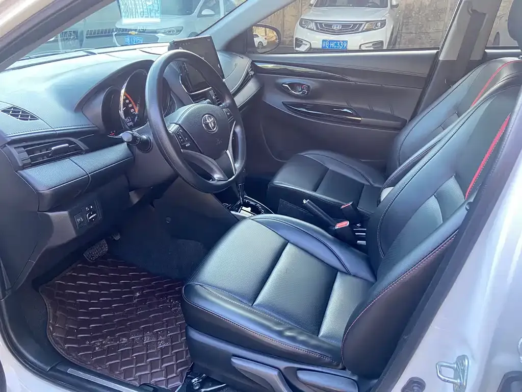 Toyota Yaris L 2023 из CN, фото 2