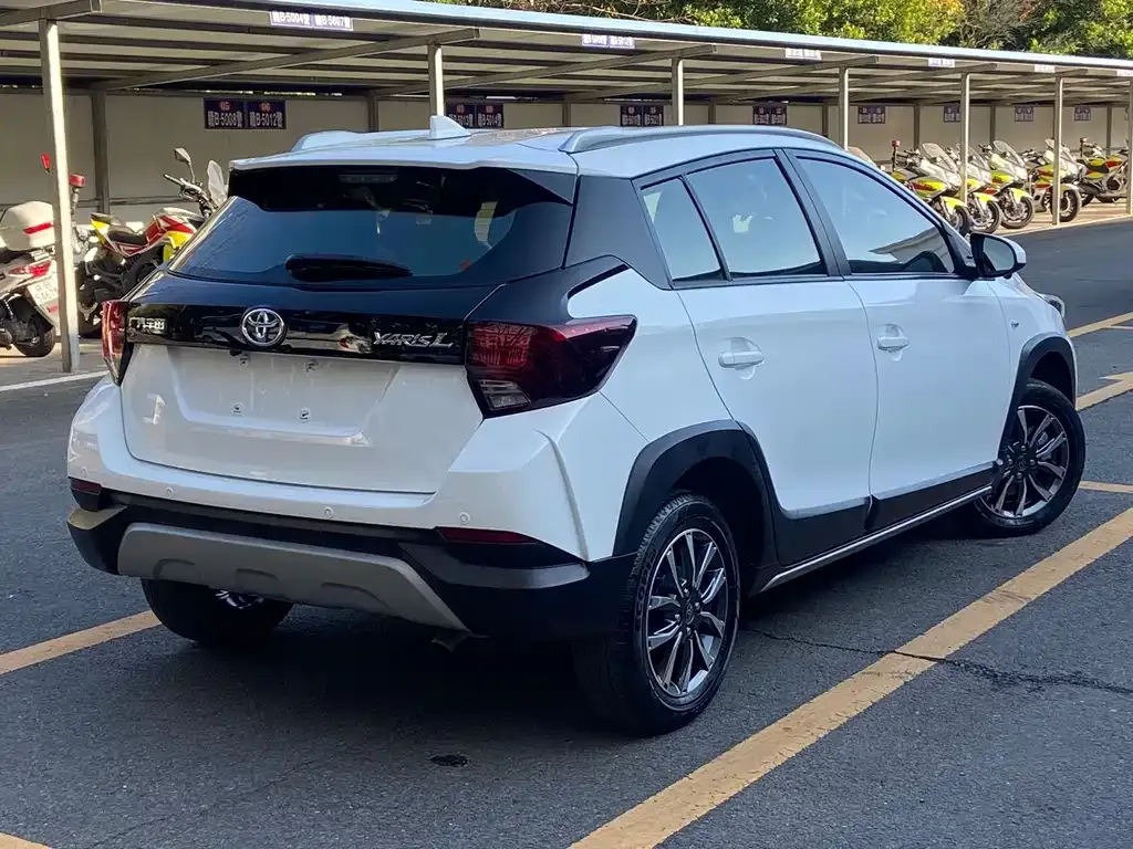 Toyota Yaris L 2023 из CN, фото 3