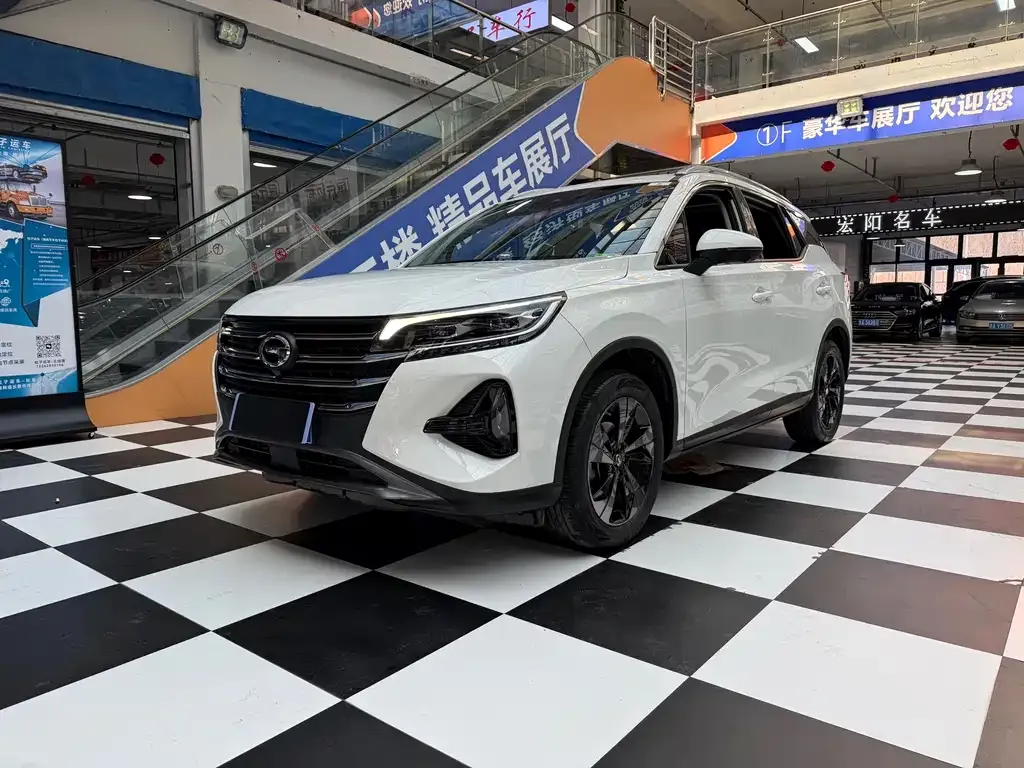 GAC Motor Trumpchi GS4 — фото 1