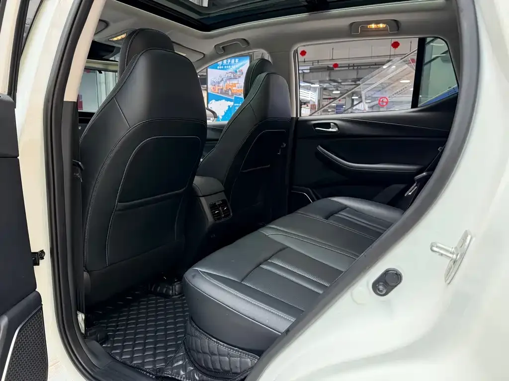 GAC Motor Trumpchi GS4 — фото 4