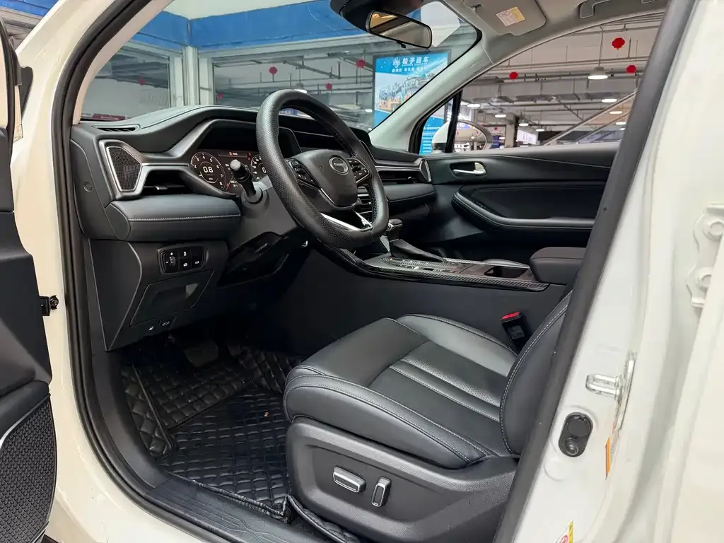 GAC Motor Trumpchi GS4 — фото 3