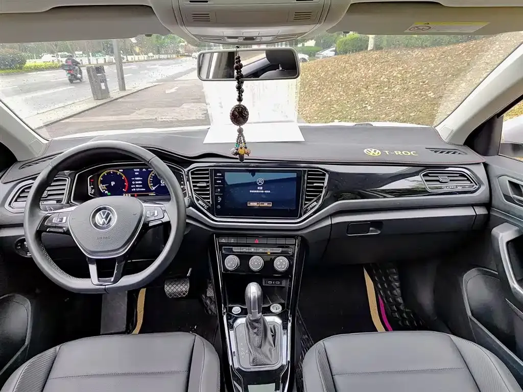 Volkswagen T-Roc 2021 из CN, фото 5