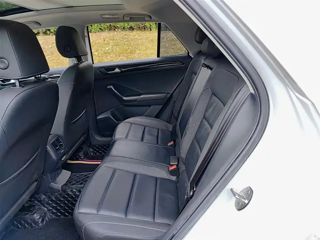 Volkswagen T-Roc 2021 из CN, фото 3