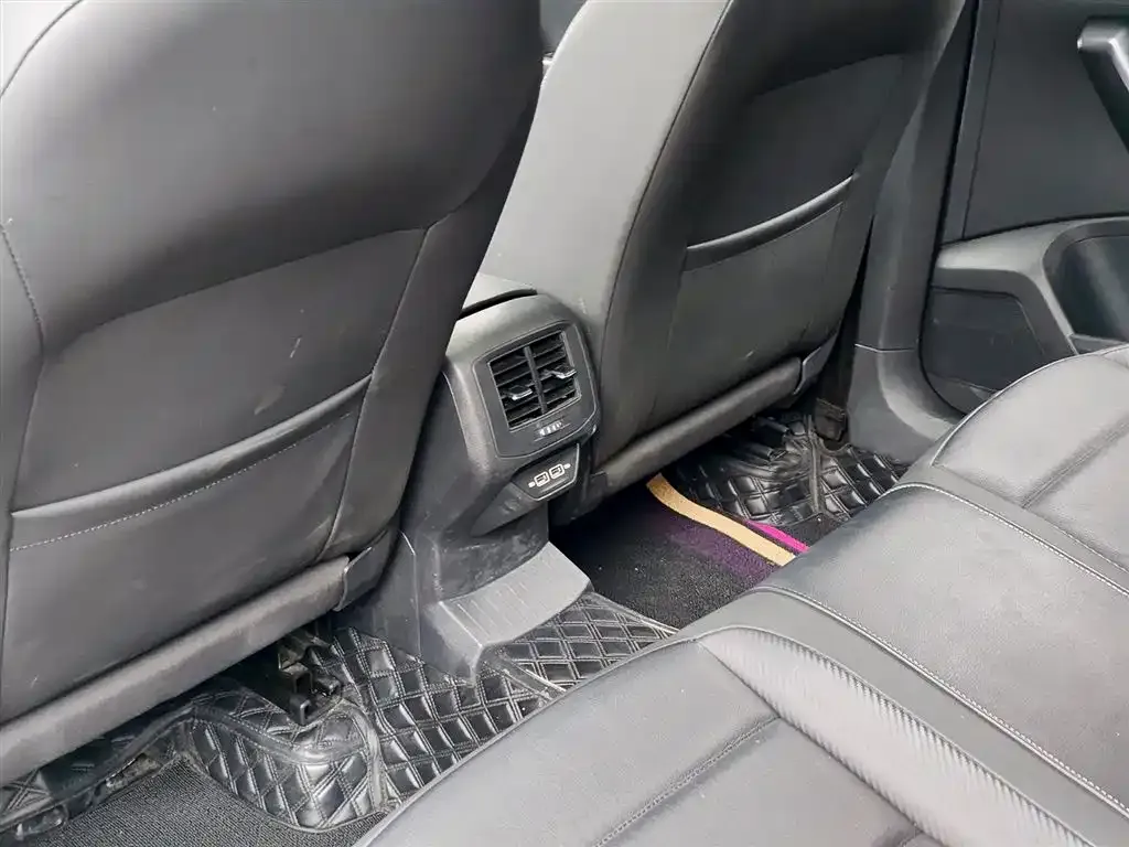 Volkswagen T-Roc 2021 из CN, фото 4