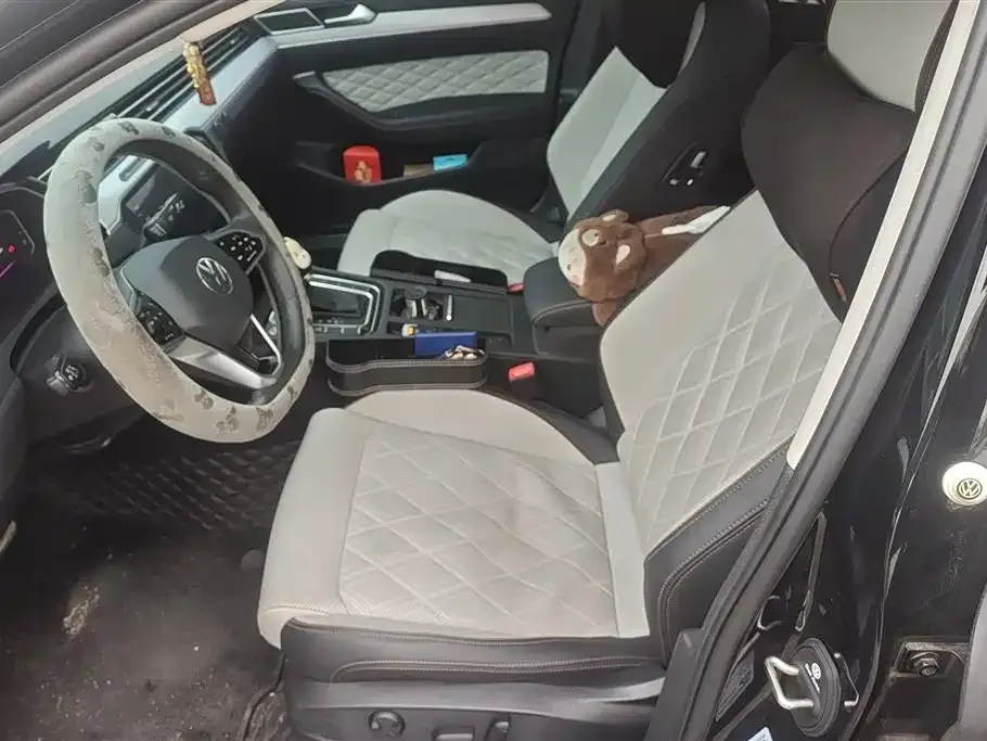 Volkswagen Magotan 2023 из CN, фото 3