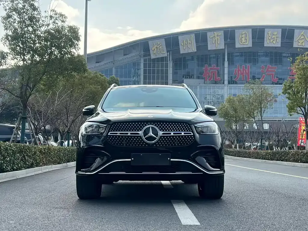Mercedes-Benz GLE — фото 8