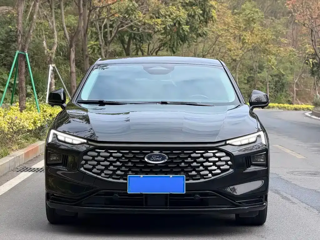 Ford Mondeo 2024 из CN, фото 1