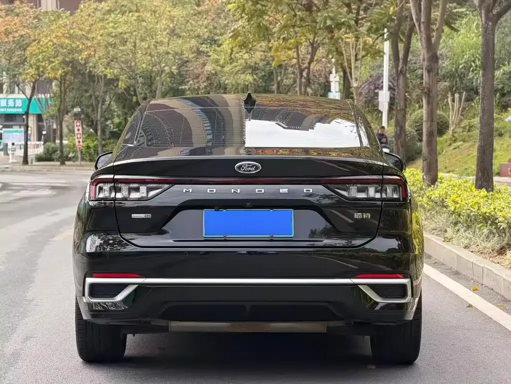 Ford Mondeo 2024 из CN, фото 2