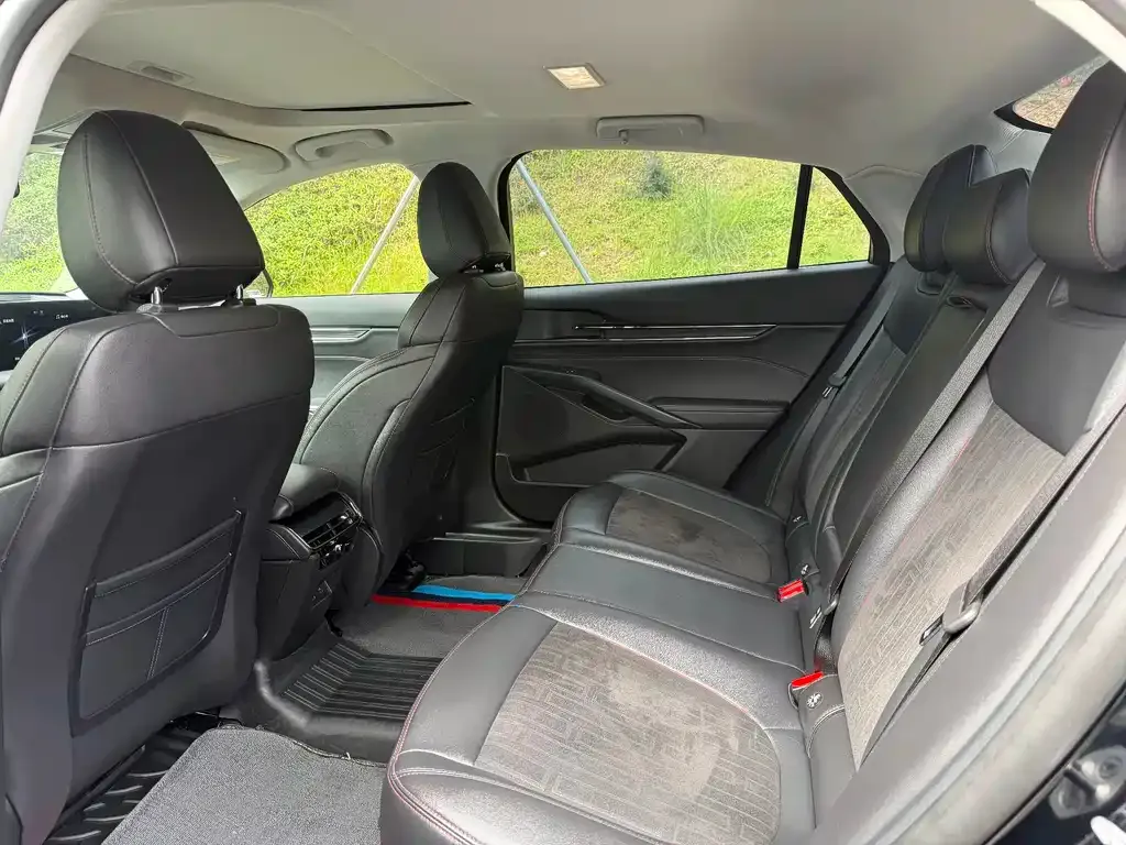 Ford Mondeo 2024 из CN, фото 4