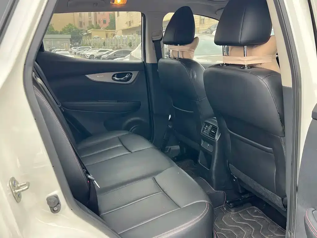 Nissan Qashqai 2022 из CN, фото 10