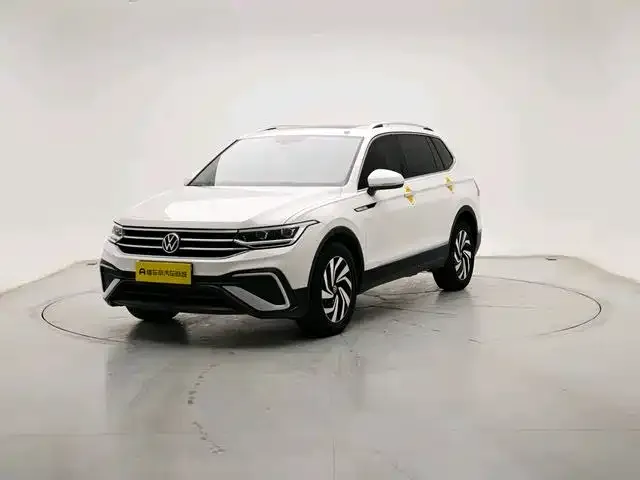 Volkswagen Tiguan L 2022 из CN, фото 1
