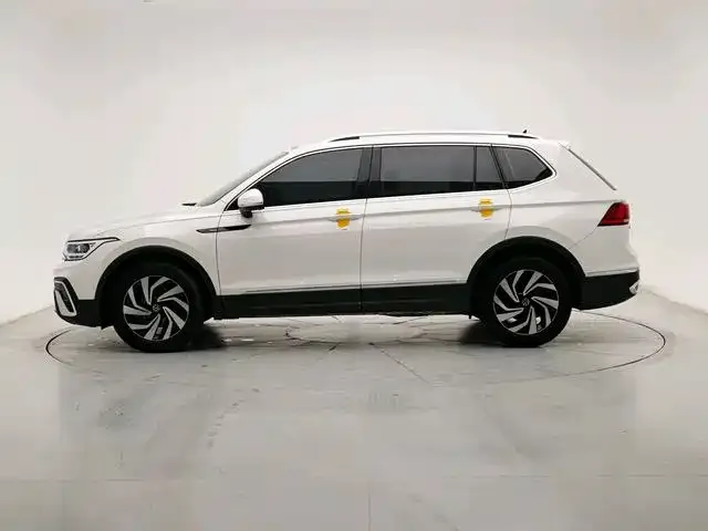 Volkswagen Tiguan L 2022 из CN, фото 9