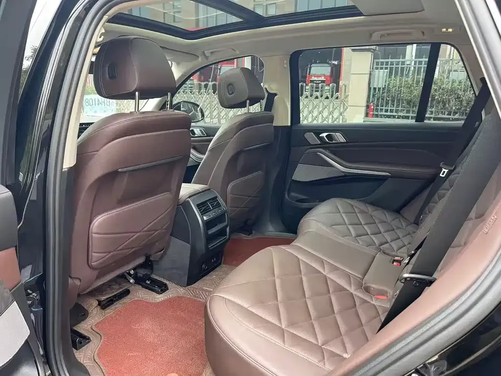 BMW X5 2023 из CN, фото 2
