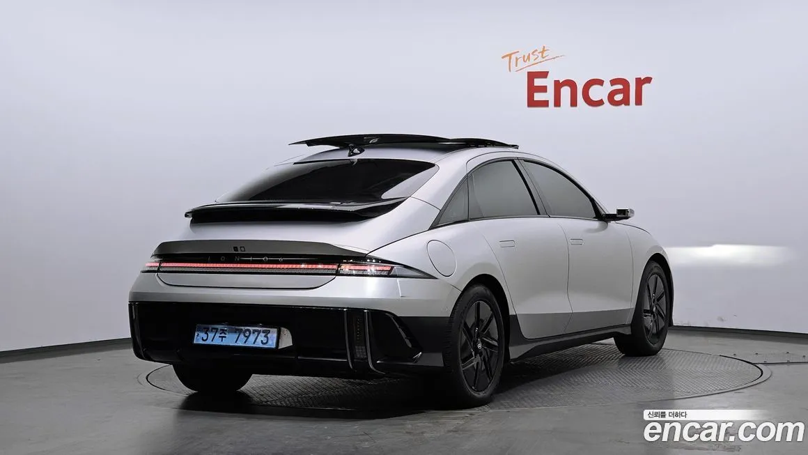 Hyundai Ioniq6 2023 из KR, фото 2