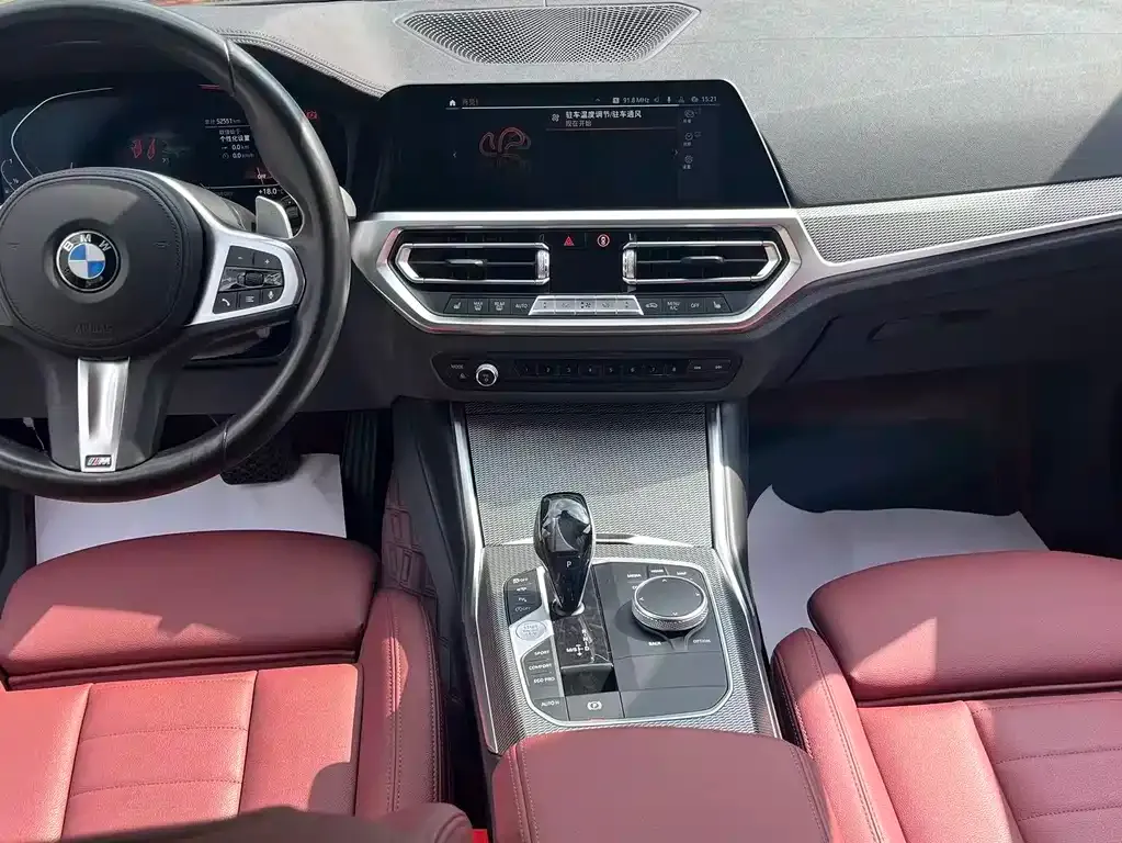 BMW 3 Series 2021 из CN, фото 2
