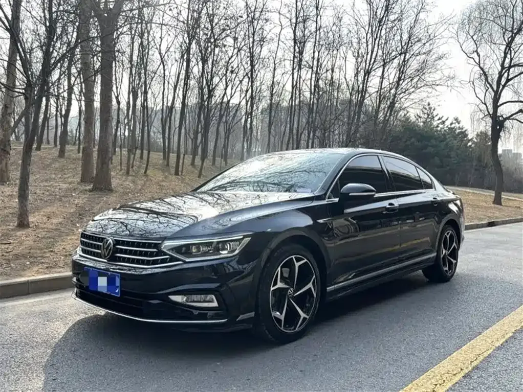 Volkswagen Magotan 2023 из CN, фото 1