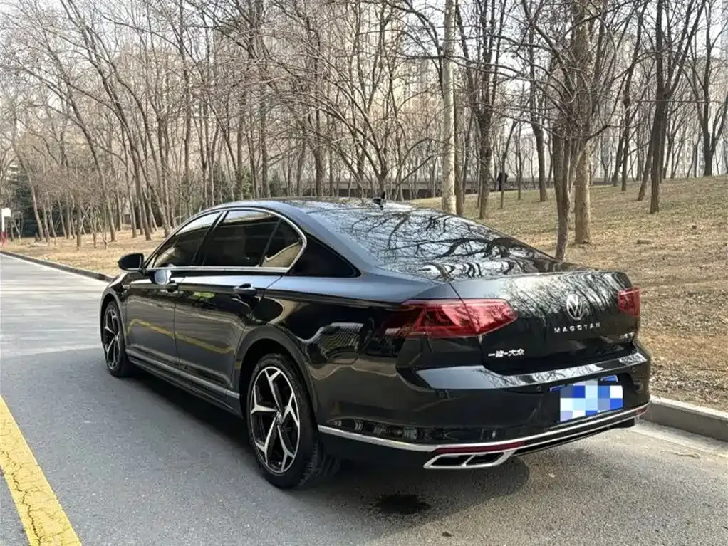 Volkswagen Magotan 2023 из CN, фото 6
