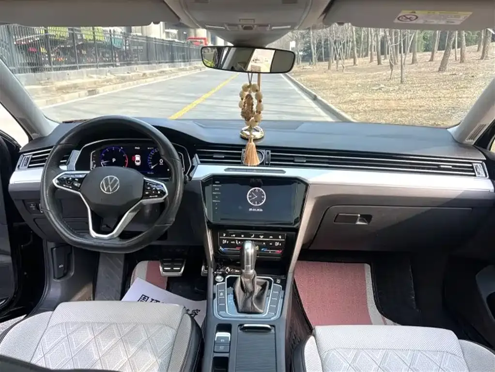 Volkswagen Magotan 2023 из CN, фото 8
