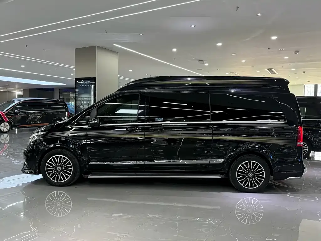 Mercedes-Benz V-Class 2021 из CN, фото 5