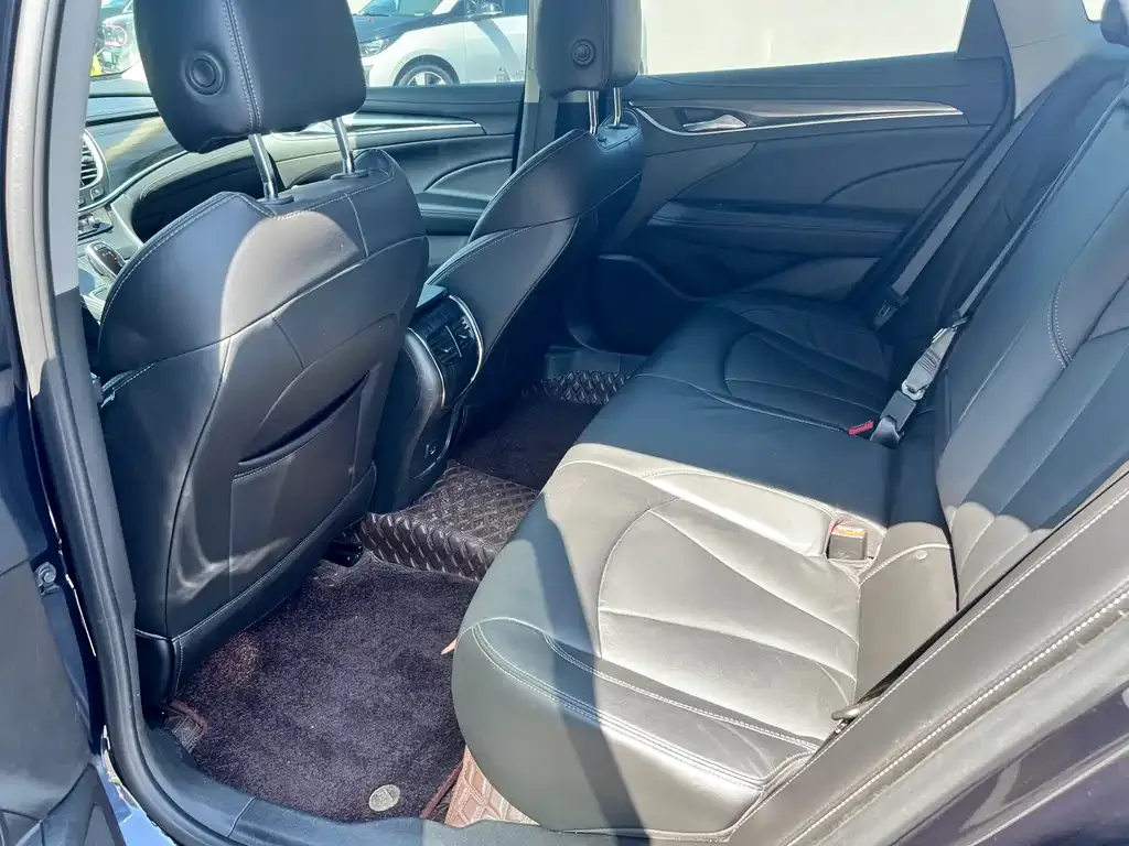 Buick LaCrosse 2022 из CN, фото 5