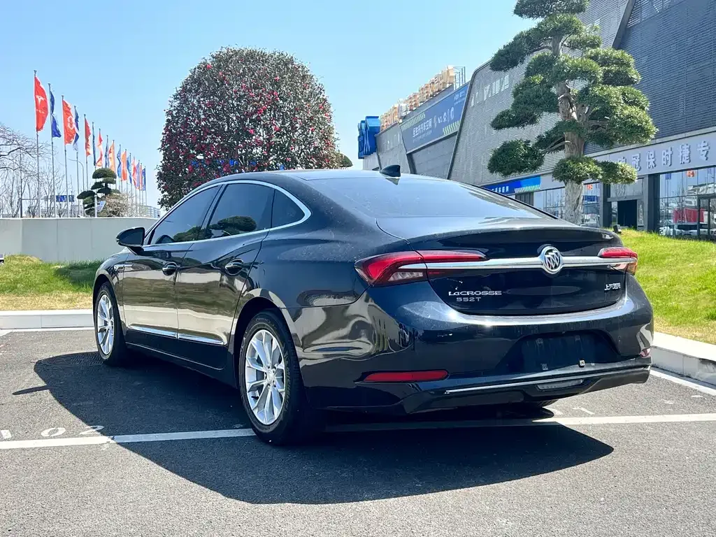 Buick LaCrosse 2022 из CN, фото 8