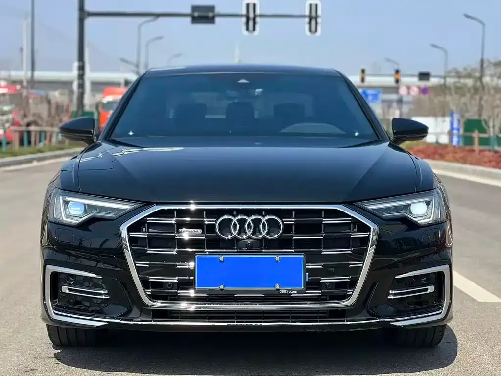 Audi A6L 2024 из CN, фото 6