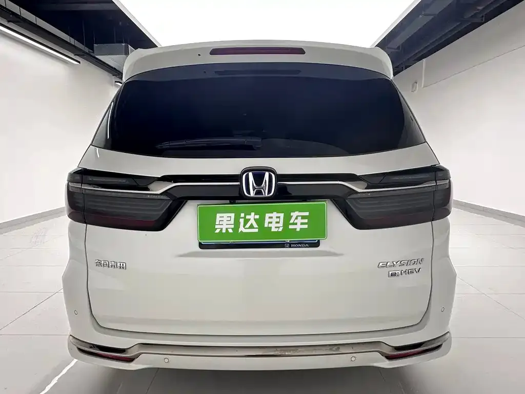 Honda Elysion 2022 из CN, фото 3