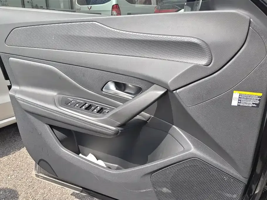 Peugeot 408X 2024 из CN, фото 5