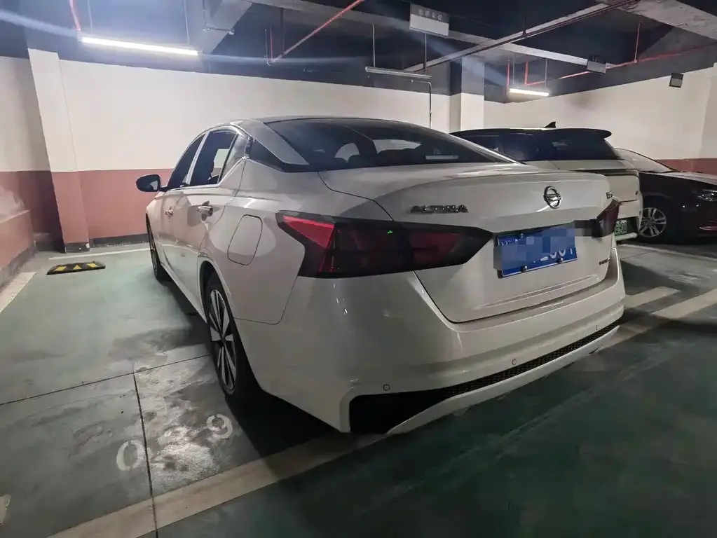 Nissan Teana 2022 из CN, фото 10