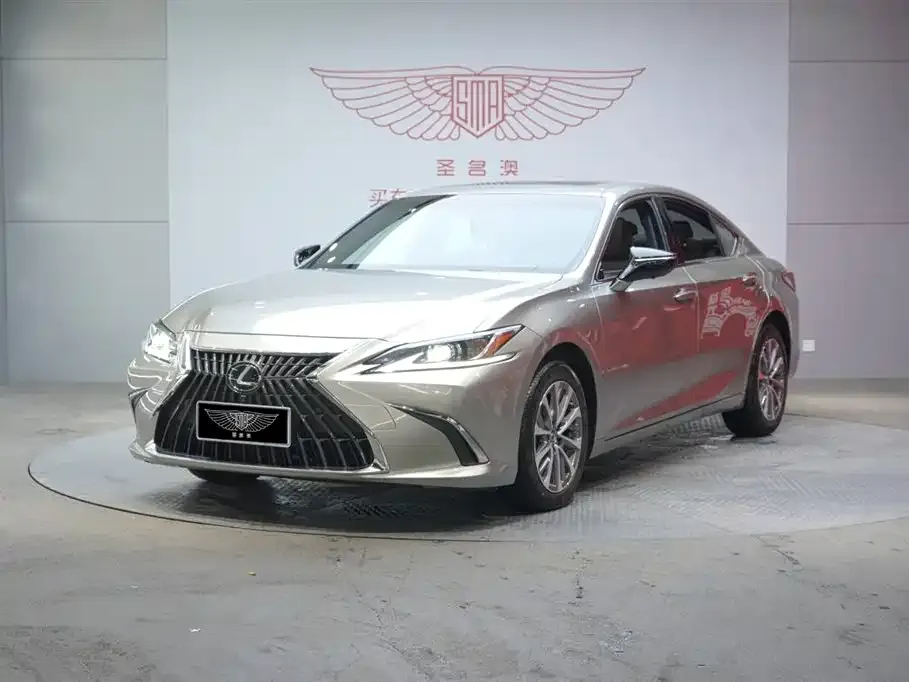 Lexus ES 2024 из CN, фото 1