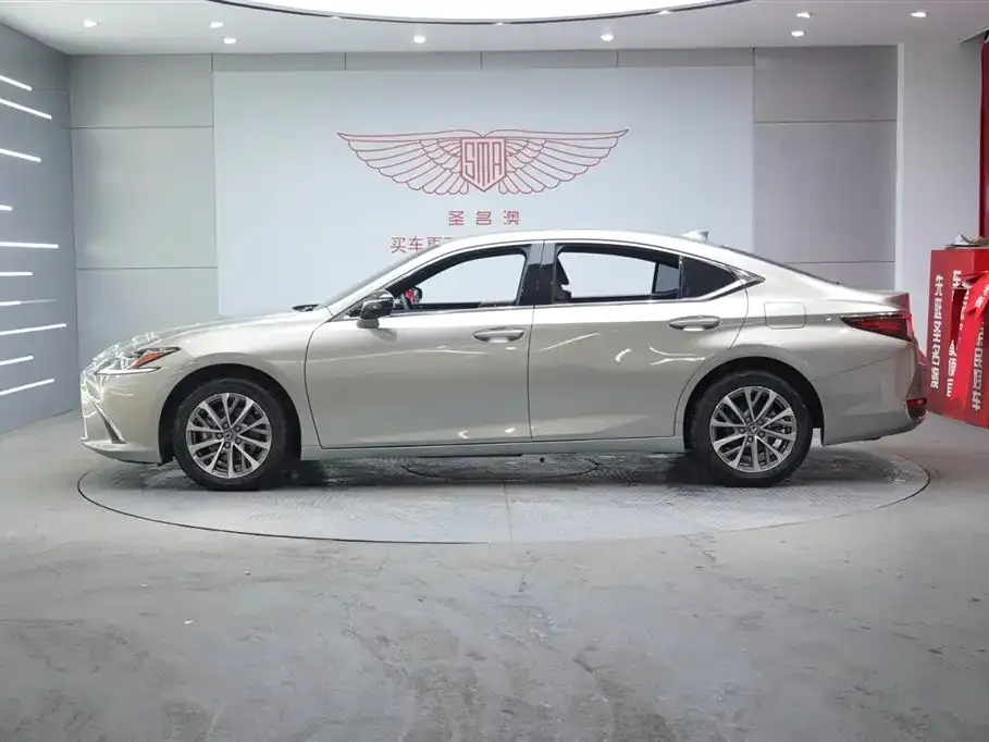 Lexus ES 2024 из CN, фото 6