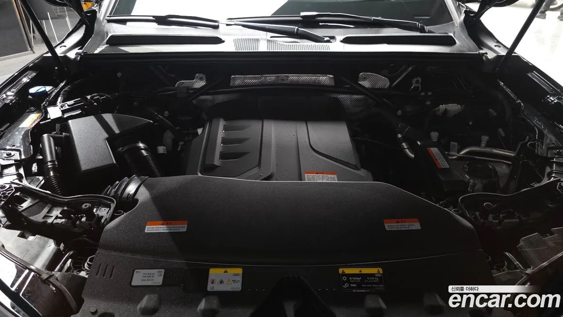 Audi Q5 2025 из KR, фото 10