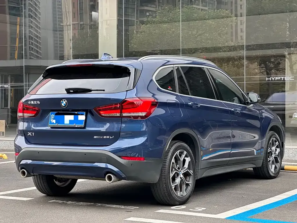 BMW X1 2021 из CN, фото 9