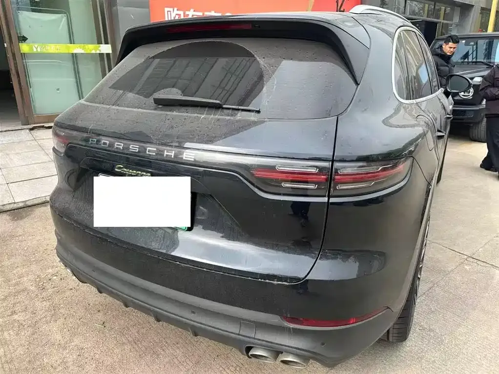 Porsche Cayenne Hybrid 2021 из CN, фото 1