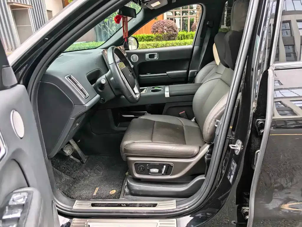 Li Auto L8 2023 из CN, фото 4