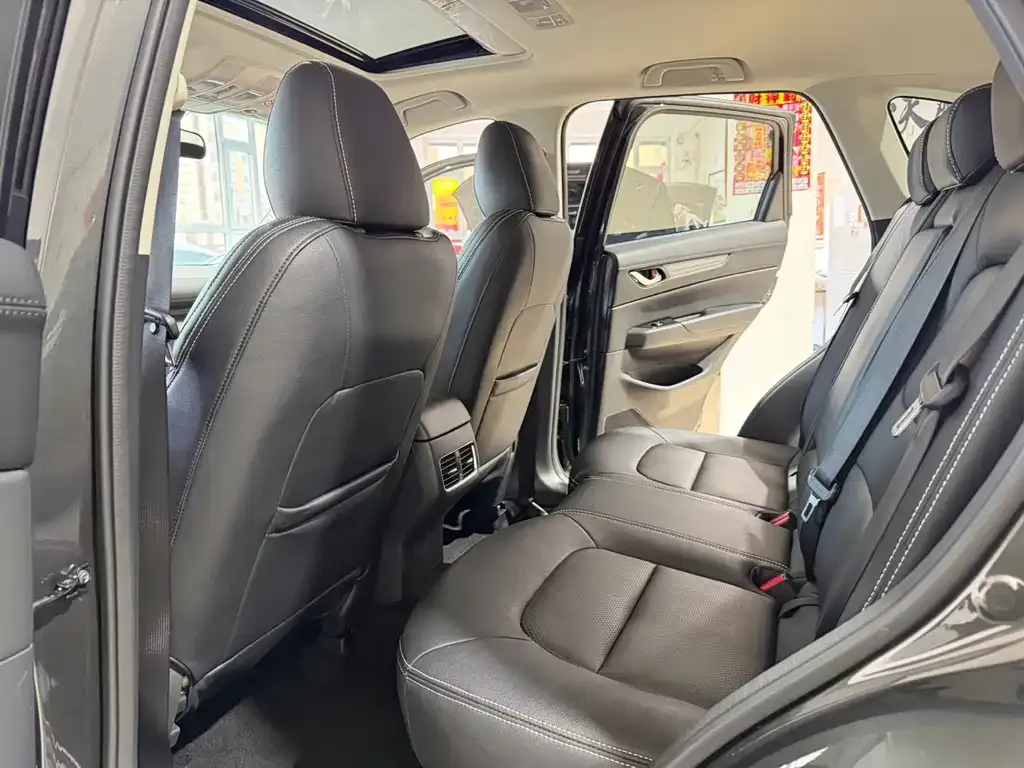 Mazda CX-5 2023 из CN, фото 10