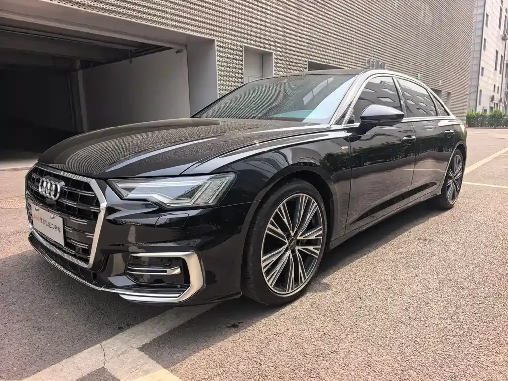 Audi A6L 2023 из CN, фото 1