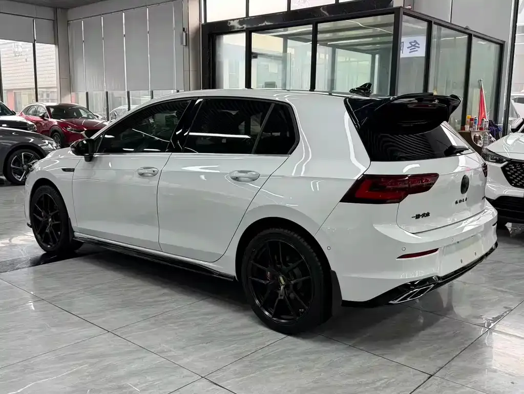Volkswagen Golf 2022 из CN, фото 9